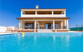 Villa Dija